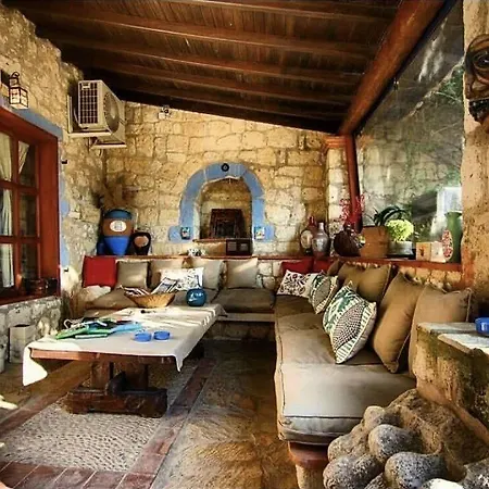 1882 (adults Only) Мини-отель Алачати